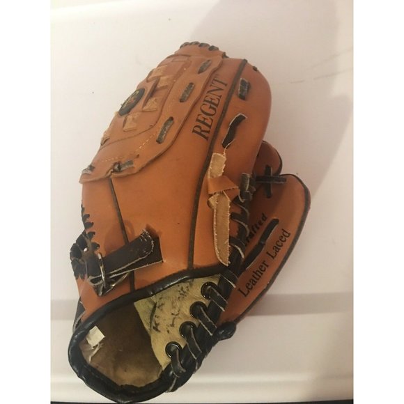Regent Rookie Signature Series 10 Inch Baseball‎ Glove Leather Laced 07170 - Picture 2 of 8